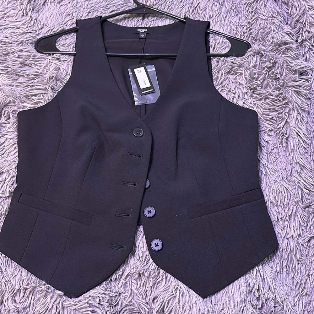 NWT express button down vest